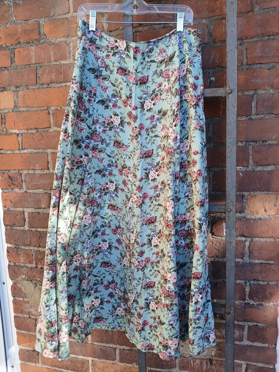 Beechers Brook Dresses & Skirts - Floral Maxi Skirt in Sage Green with Pink Rose Print